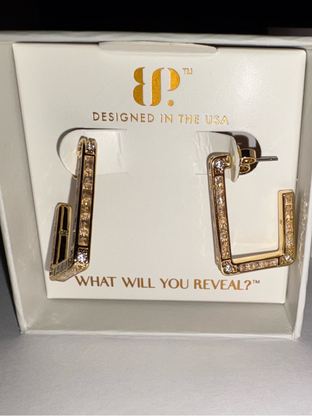 BP April 2026 Earrings “Geometric Drama” Gold ER45889